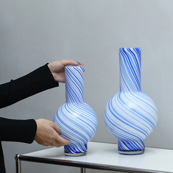 Water Element : Blue and White Swirled Glass Vase